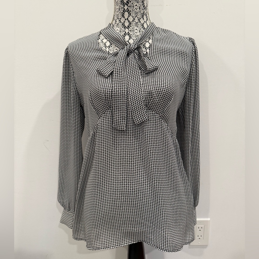 Michael Kors Black and White Checkered Blouse with Bow Tie Size 4